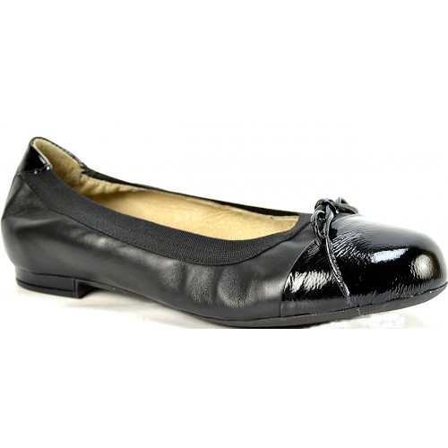 Extra wide sale black flats